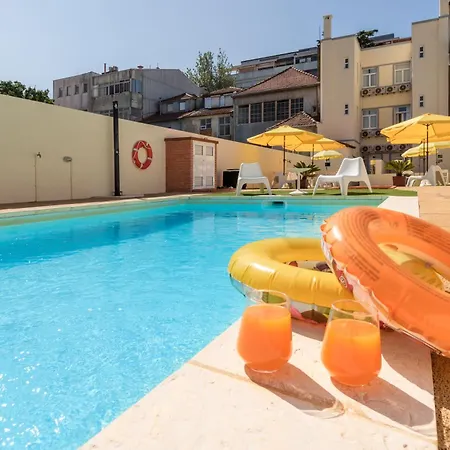 733 Costa Cabral Metro Appartement