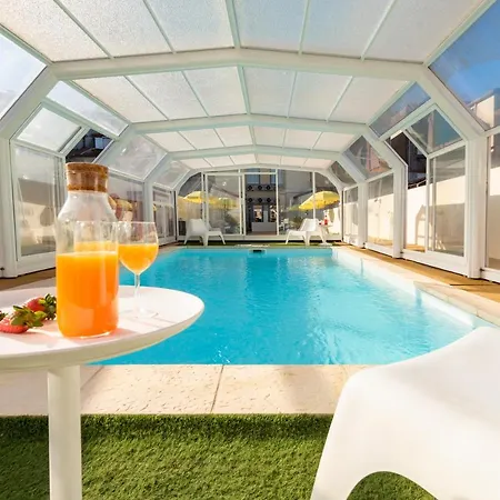 733 Costa Cabral Metro * Πόρτο