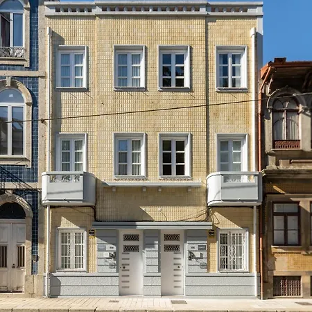 733 Costa Cabral Metro Πόρτο