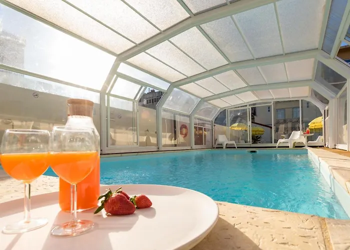 Apartment 733 Costa Cabral Metro *