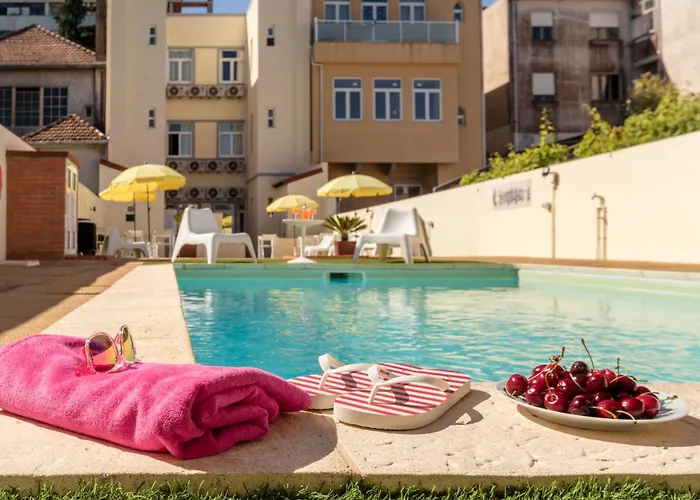 733 Costa Cabral Metro Apartment *