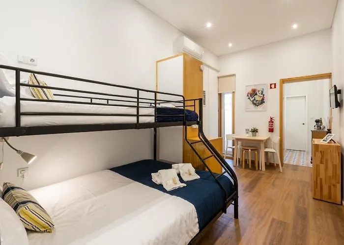 Daire 733 Costa Cabral Metro *