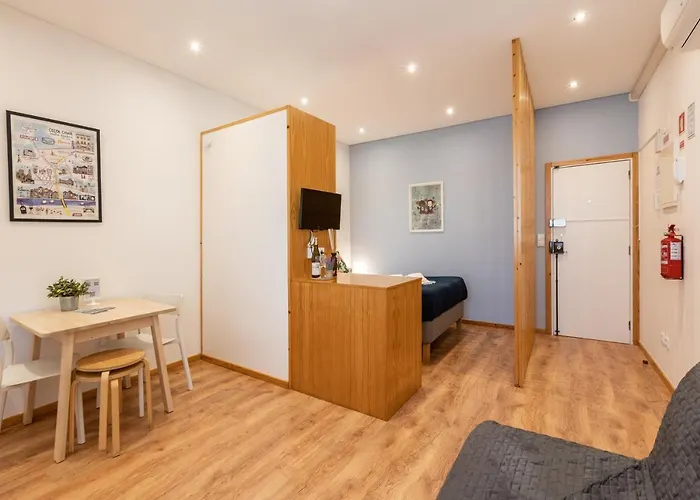 733 Costa Cabral Metro Daire Porto